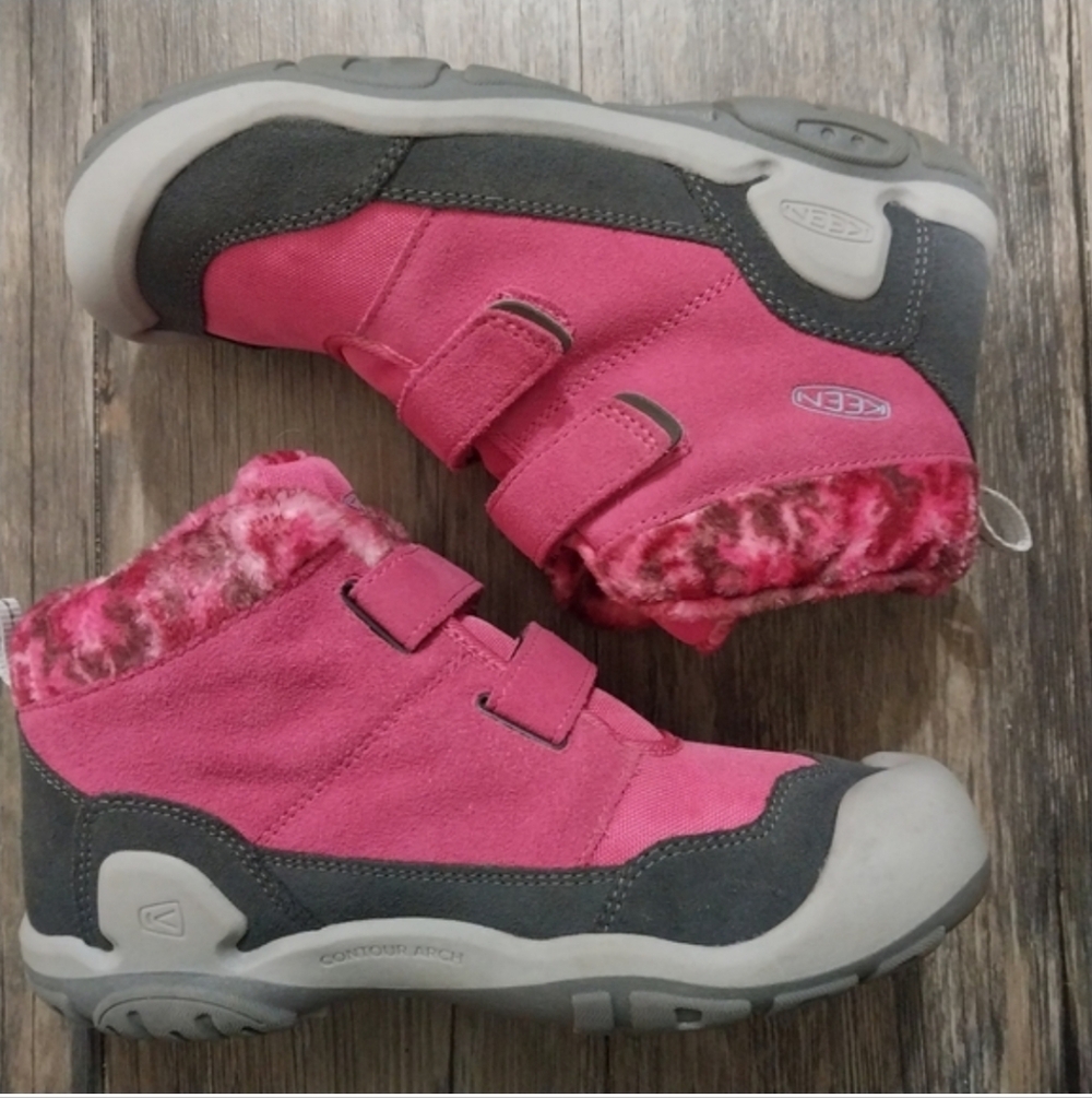 Keen Kids Pink Gray Snow Boots Size 5 Girls Knotch Chukka Winter Insulated Boots